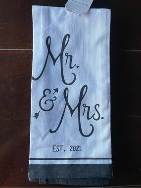 Park Lane White Cotton 'Mr. & Mrs.' 2021 Tea Towels set of 4